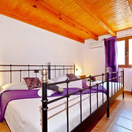 Can Emmes * Alcudia (Mallorca)