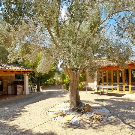 Can Emmes * Alcudia (Mallorca)